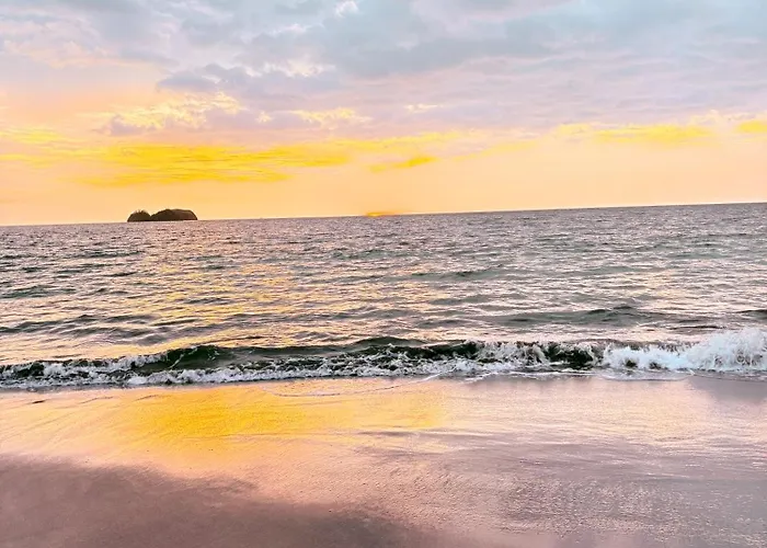 Bed & Breakfast Acacia Playa Hermosa (Guanacaste)