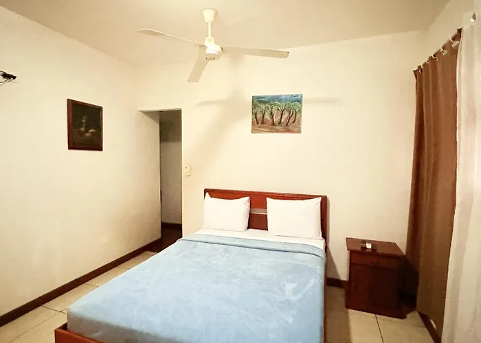 Acacia Bed & Breakfast Playa Hermosa (Guanacaste)